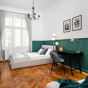 Classy Old Town - By Upstairs Apartament Kraków