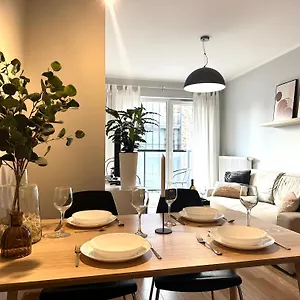 Apartament Dmowskiego 19c- Self Check-in 20h ~ Lift, Wrocław